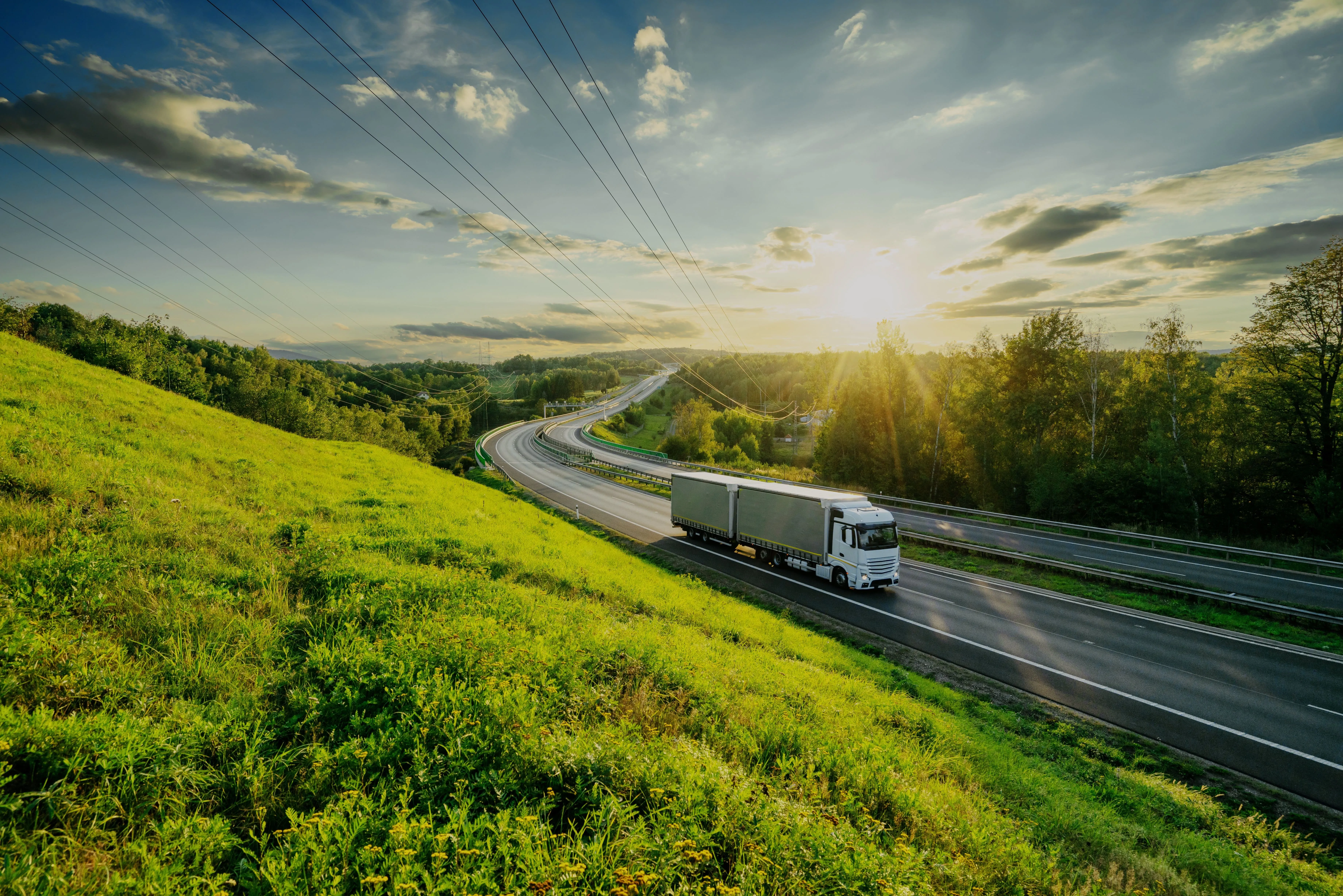 Project ‘Charging Energy Hubs’ awarded to accelerate the electrification of the logistics sector