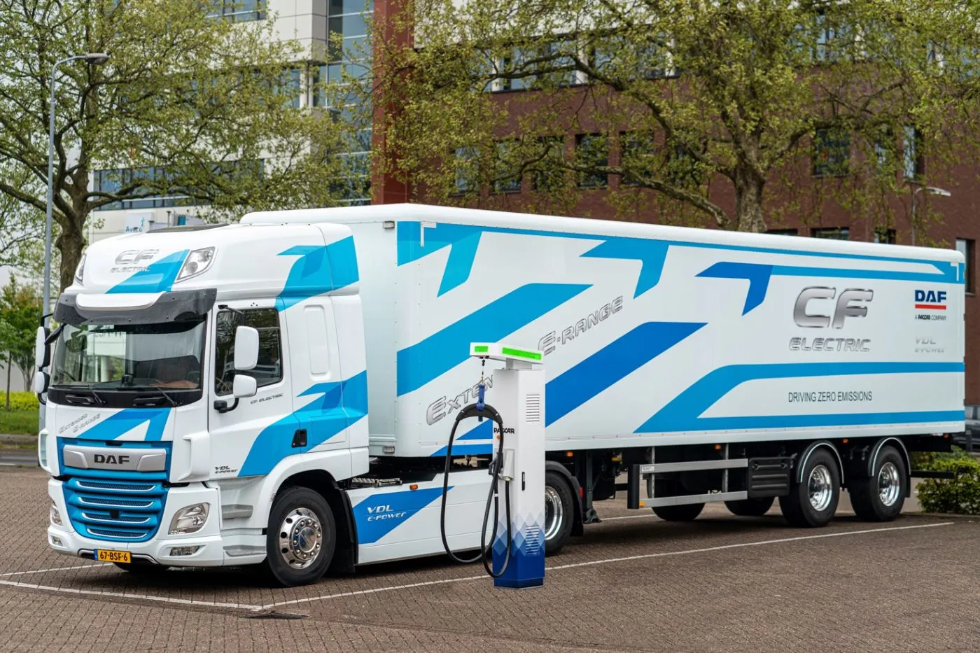Heliox and PACCAR Parts partner to deliver DC chargers for electric vehicles in Europe and North America 
