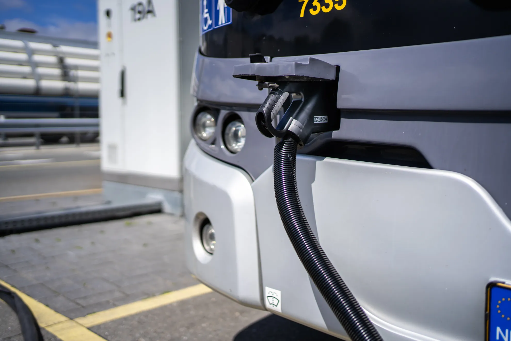 Heliox And Recoy agree upon strategic alliance for E-mobility  
